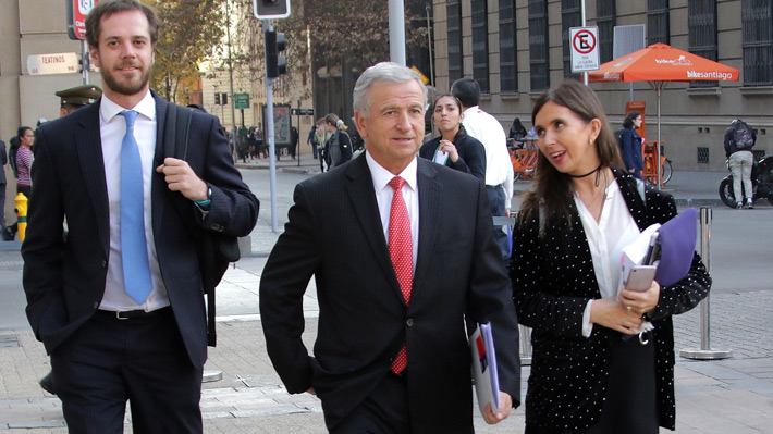 "Simplificación" de la reforma tributaria marca reunión entre ministro Larraín y Piñera previo al mensaje presidencial