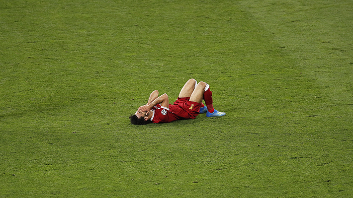 Lesión de Salah sería peor de lo que se pensaba y su presencia en el Mundial estaría en peligro
