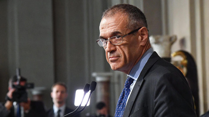 Presidente italiano designa a Carlo Cottarelli como primer ministro con miras a nuevas elecciones