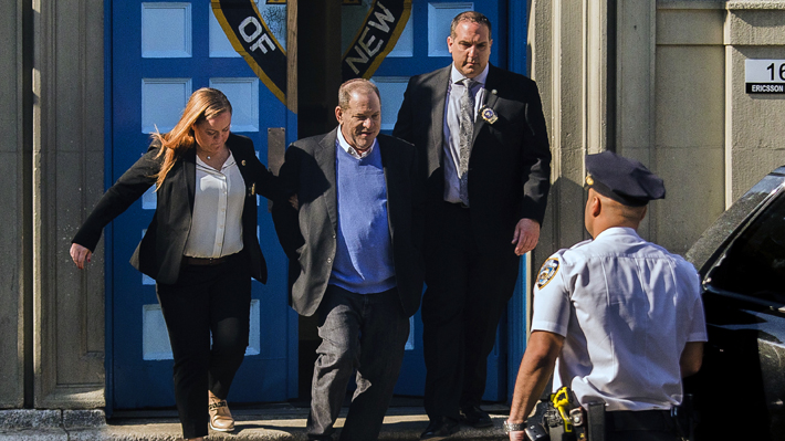 Harvey Weinstein es imputado formalmente por dos cargos de violación y uno de agresión sexual