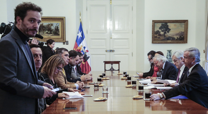 Dieta parlamentaria, dichos de Chahuán, agenda valórica: ¿Se acabó la luna de miel entre Chile Vamos y el Gobierno?