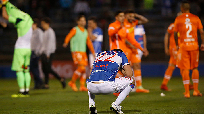 Católica suma su primer fracaso en la era Beñat y queda eliminada sorpresivamente de Copa Chile a manos de Cobreloa