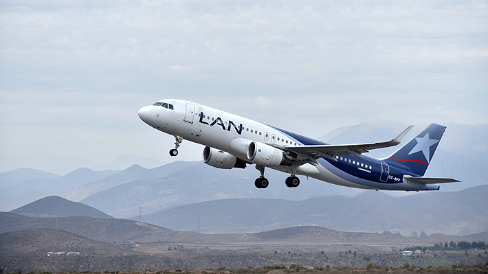 Se inicia la suspensión de vuelos de Latam desde y hacia Argentina por huelga contra Gobierno de Macri