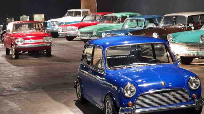 Museo de Arica: Un esfuerzo por rescatar los casi 80 modelos de autos construidos en Chile