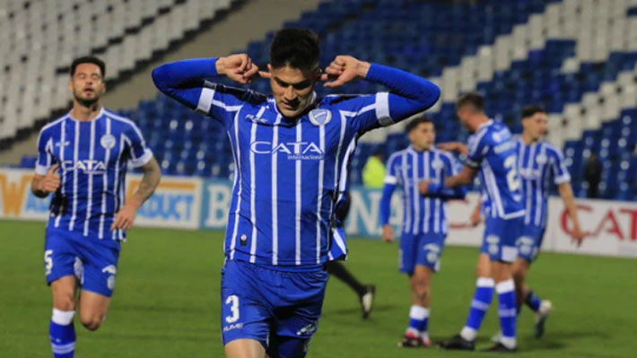 Mira el golazo de tiro libre de un chileno en el fútbol argentino