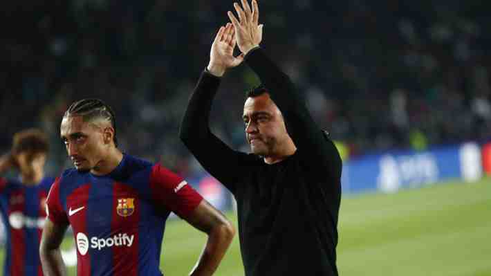 Eliminación en Champions remece al Barça: Tendría elegido el nuevo DT y se abre conflicto interno por "rajada histórica" de un jugador