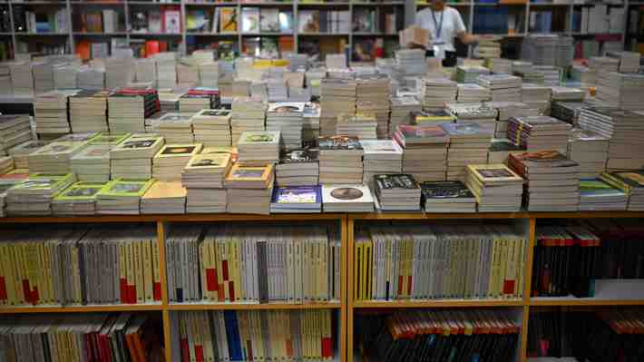 Gremios de editoriales critican poca información sobre la industria del libro en Chile