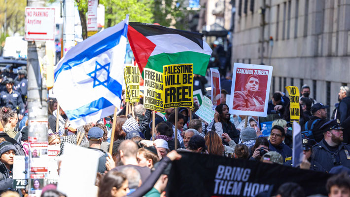 Conflicto en Gaza se siente en las universidades de EE.UU. con diversas manifestaciones
