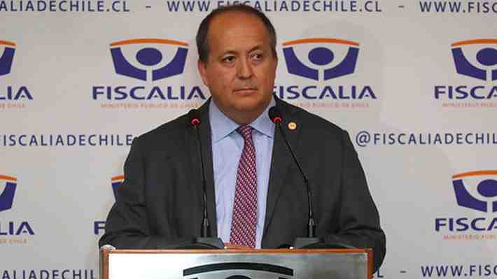 Fiscal Valencia informa que se solicitó aplazar la audiencia de formalización del general Ricardo Yáñez