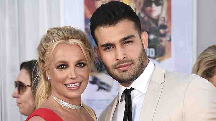 Juez formaliza divorcio de Britney Spears de Sam Asghari