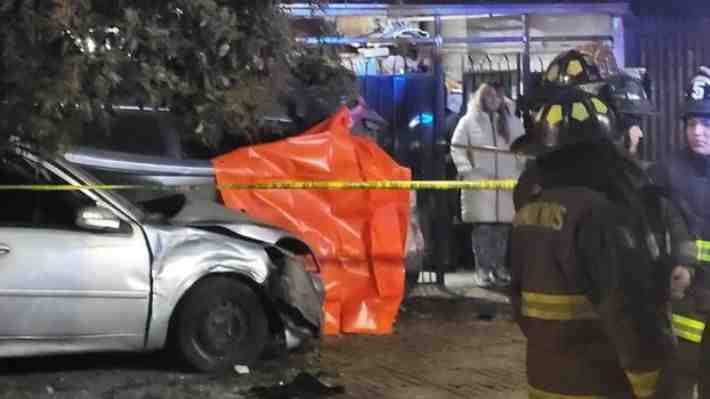 Auto impacta contra reja de una casa en La Granja: Copiloto falleció y conductor manejaba en estado de ebriedad