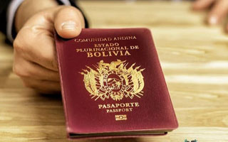Inquietud por relación entre Bolivia e Irán: La Paz niega haber otorgado pasaportes a ciudadanos del país islámico