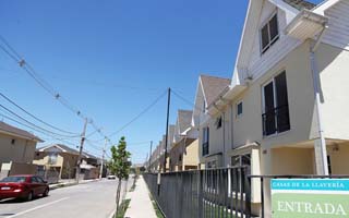 Hacienda anuncia incremento del subsidio habitacional a la clase media para la compra de 5 mil viviendas