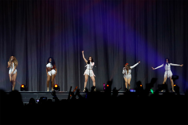 Fan&aacute;ticos alucinaron con espect&aacute;culo de Fifth Harmony tras su primera presentaci&oacute;n en Chile