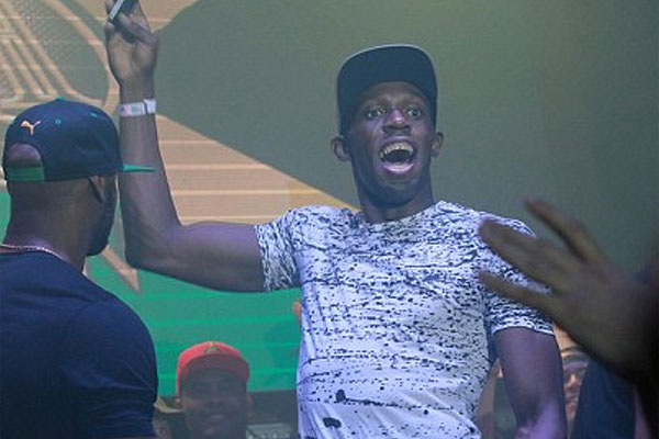 Filtran im&aacute;genes de la noche loca de Usain Bolt en R&iacute;o