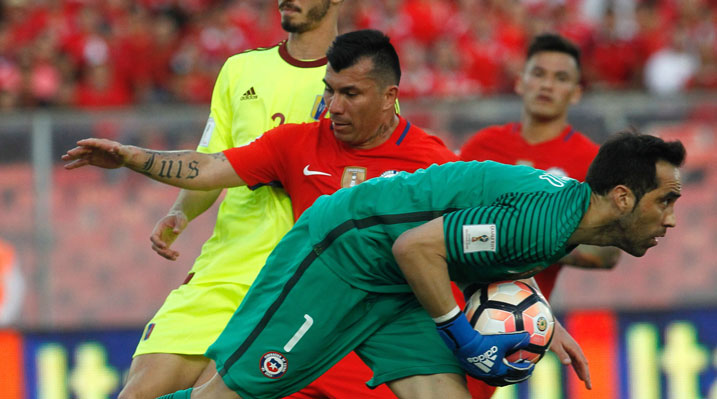 Claudio Bravo y su molestia por las pifias: 