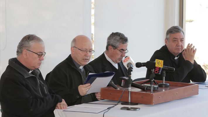 Obispos cuestionan circular de la Superintendencia de Educación sobre niños transexuales