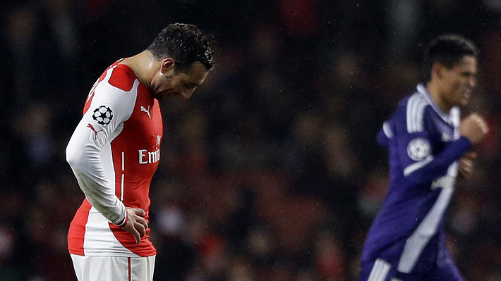 El drama de Santi Cazorla: Ocho operaciones en seis meses y v&iacute;ctima del ataque de una bacteria