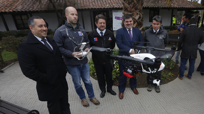 Gobierno utilizar&aacute; un dron para fiscalizar calefactores a le&ntilde;a en comunas del sector oriente