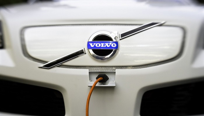 Volvo fabricará su primer automóvil eléctrico en China