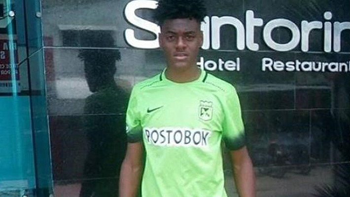 Efmamjjasond Gonzáles, el futbolista que saltó a la fama por tener 