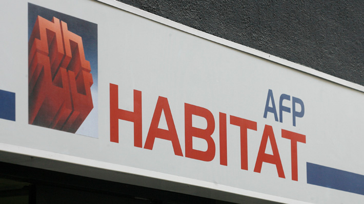 Campaña comunicacional de AFP Habitat desata molestia de subsecretaria de Previsión Social