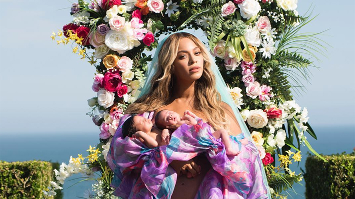 A un mes de su nacimiento, Beyoncé presenta a sus gemelos en Instagram