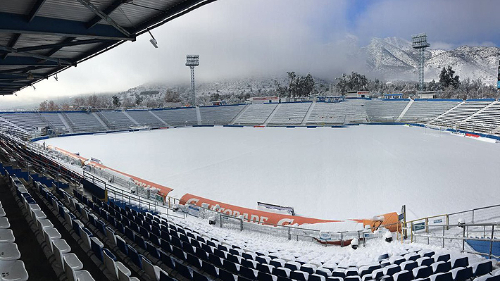 Por los efectos de la nieve, la ANFP vuelve a suspender los duelos de Colo Colo y la UC por las revanchas de Copa Chile