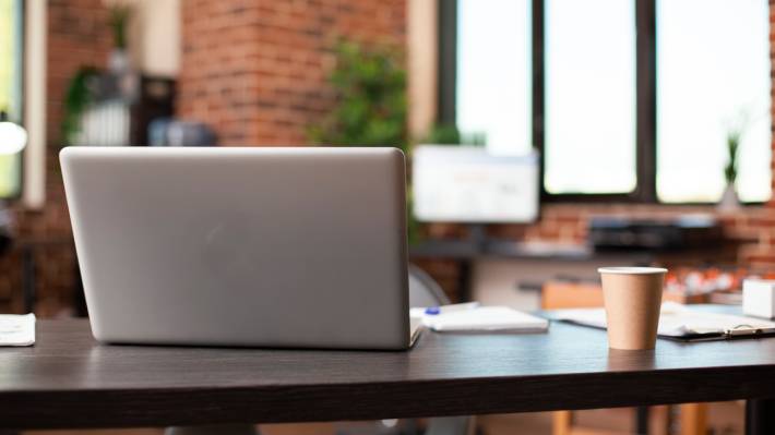 “Cuando una persona falta, se desarma toda la operación”: Los altos riesgos del ausentismo en pymes