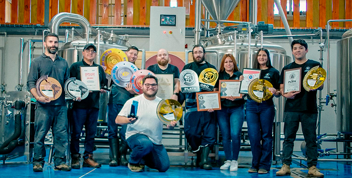 De un abuelo que salvó a su nieto en un incendio a 20 premios: La inspiración e historia de cervezas Bordelago
