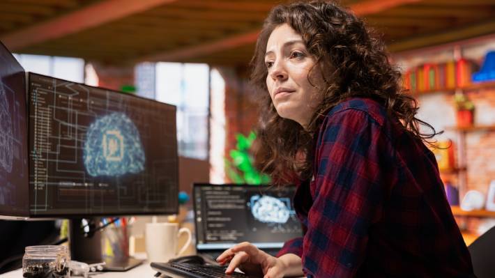 Para impulsar la formación tecnológica: Abren postulaciones para 40 becas en Data Science & Machine Learning