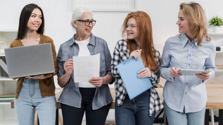 El desafío de liderar equipos en los que conviven desde Baby Boomers hasta la joven generación Z