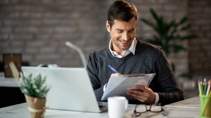 ¿Cuánto aspiran a ganar los trabajadores chilenos? Estudio muestra el salario que pretenden alcanzar