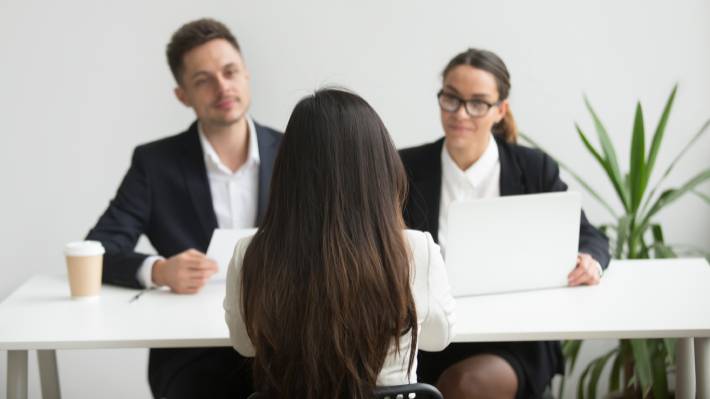 Estudio revela que la movilidad laboral disminuyó en Chile