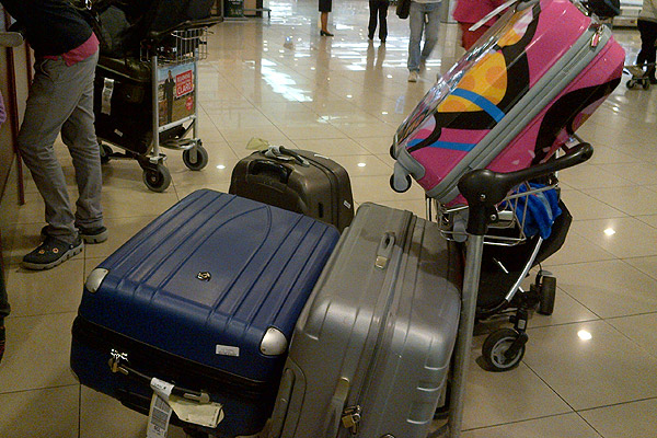 Airlines una maleta de 23 kg. equipaje en bodega en vuelos domésticos | Emol.com