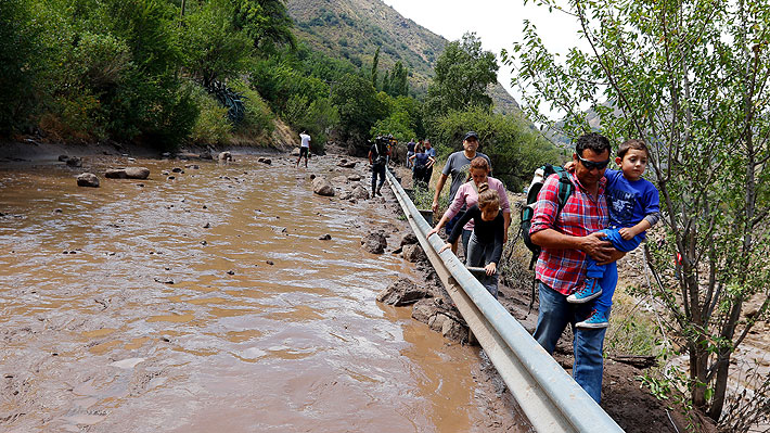 Alcalde de San José de Maipo rechaza lentitud de alerta por aluviones y ...