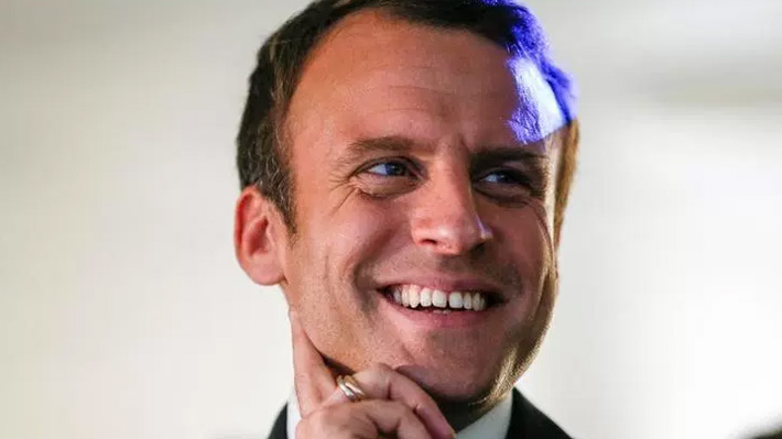 Antes muerto que sencillo: Aseguran que Emmanuel Macron ha gastado casi $20 millones en maquillaje