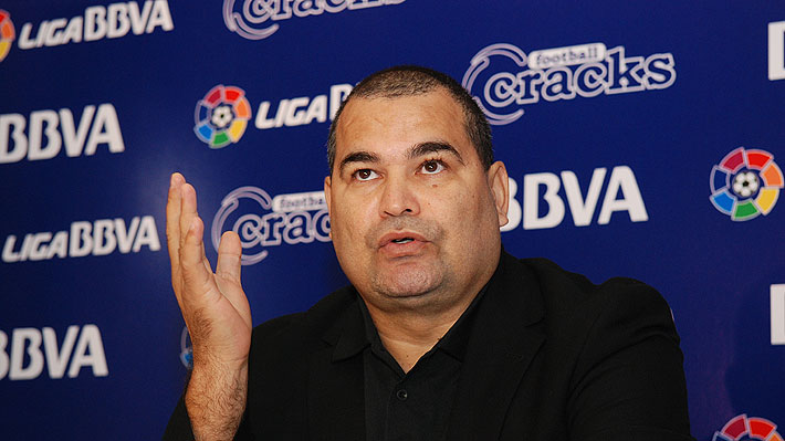 Polémica: Chilavert trata de "borracho" a Arturo Vidal y llama a los chilenos a "ponerse crema" tras la goleada de Paraguay