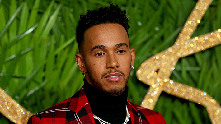 Lewis Hamilton es blanco de críticas por burlarse de su sobrino en