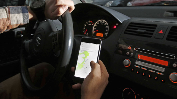Comisión de Transporte aprobó proyecto de ley que regulará funcionamiento de Uber y Cabify