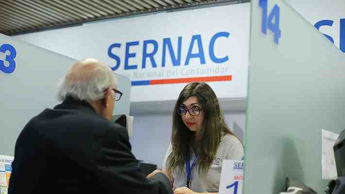 "León sin dientes": Las claves del fallo del TC que eliminó el "corazón" del proyecto del Sernac