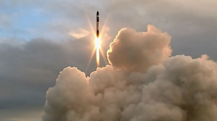 Rocket Lab quiere intentar su primer vuelo comercial al espacio desde su base en Nueva Zelanda