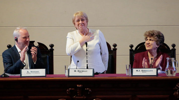 Fundación de Bachelet: En qué está la creación de la plataforma "ciudadana" de la ex Presidenta