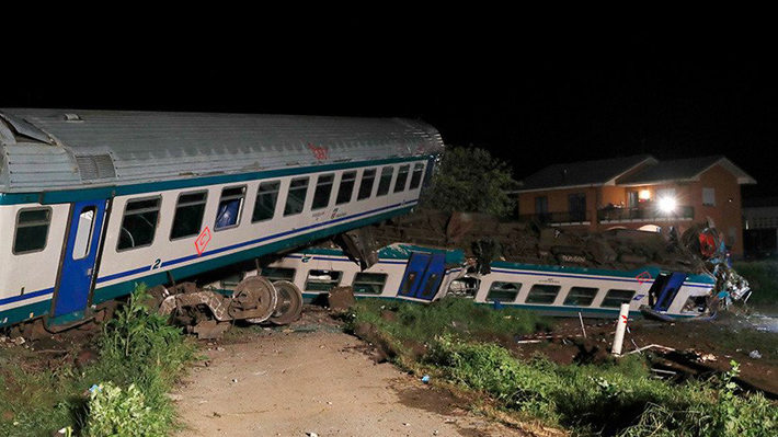 Descarrilamiento de tren en Italia deja al menos dos muertos y varios heridos