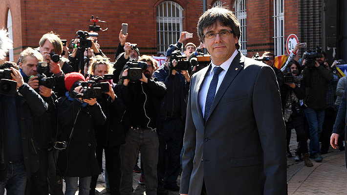 Fiscalía alemana pide la extradición a España de Carles Puigdemont