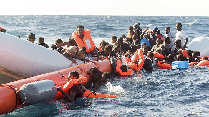 Al menos 57 personas mueren ahogadas en el Mediterráneo intentando cruzar a Europa