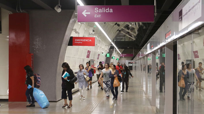 Los pros y contras de la megaampliación del Metro: El debate entre expertos tras anuncio de Piñera