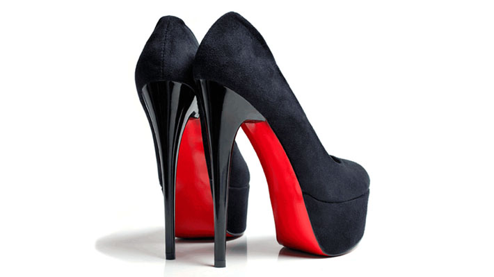 Justicia europea reconoce la exclusividad de las suelas rojas de zapatos a marca de lujo francesa