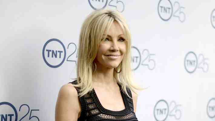 Heather Locklear vuelve a ser hospitalizada luego de agredir a un policía y a un paramédico