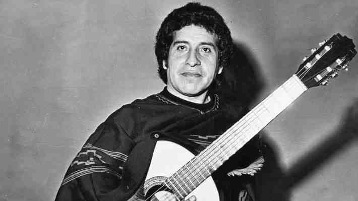 Ocho militares en retiro reciben penas de 18 años de cárcel por crimen de Víctor Jara